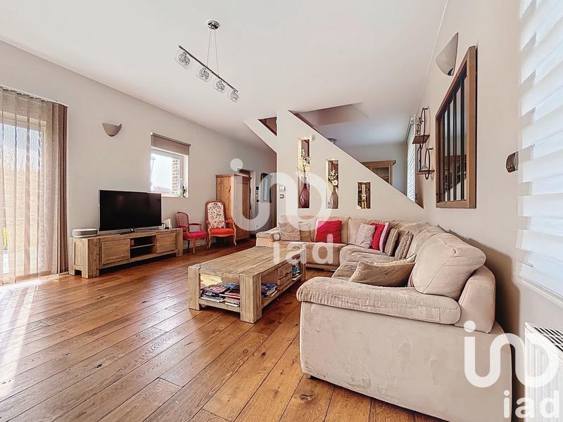 Maison - 169 m² - 9 pièces