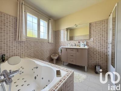 Maison - 136 m² - 5 pièces