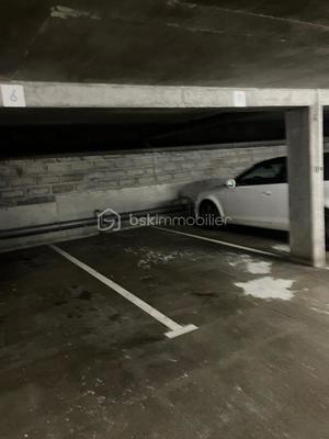 Parking - 14 m²