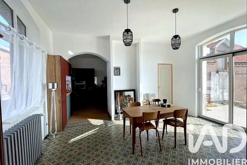 Maison de maîtres - 144 m² - 6 pièces