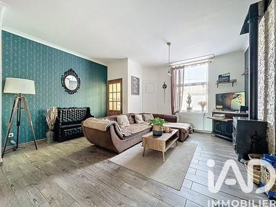 Maison - 92 m² - 5 pièces