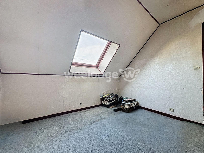 Maison - 90 m² - 6 pièces