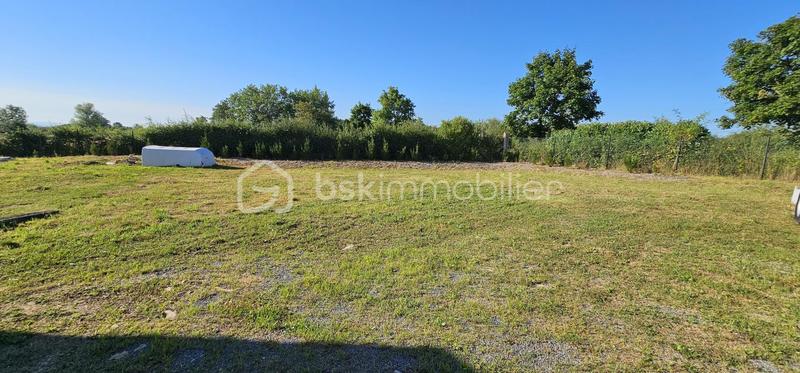 Maison - 90 m² - 3 pièces