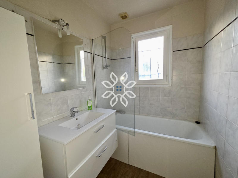 Maison - 123 m² - 6 pièces