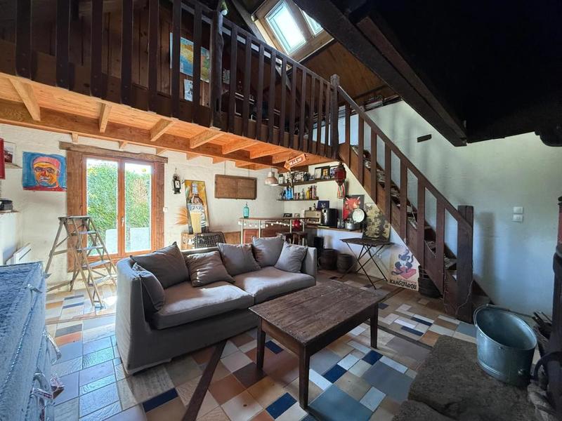 Maison en pierre - 205 m² - 8 pièces