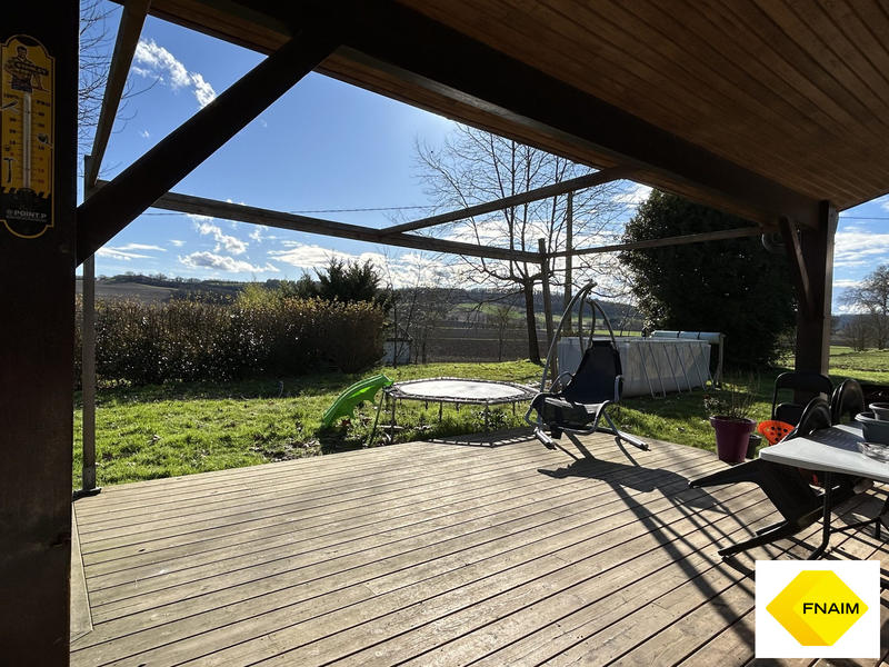 Maison - 102 m² - 4 pièces