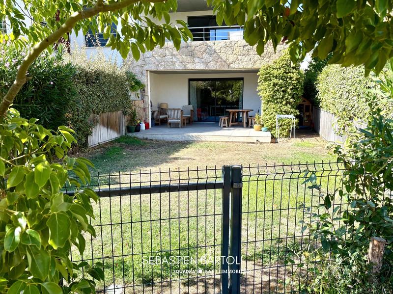 Appartement - 86 m² - 3 pièces