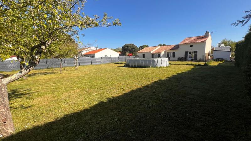 Maison - 105 m² - 4 pièces