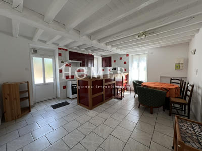 Maison de village - 300 m² - 16 pièces