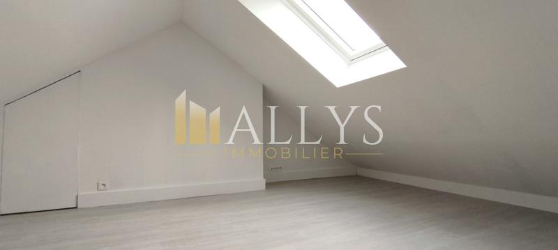 Maison - 74 m² - 4 pièces