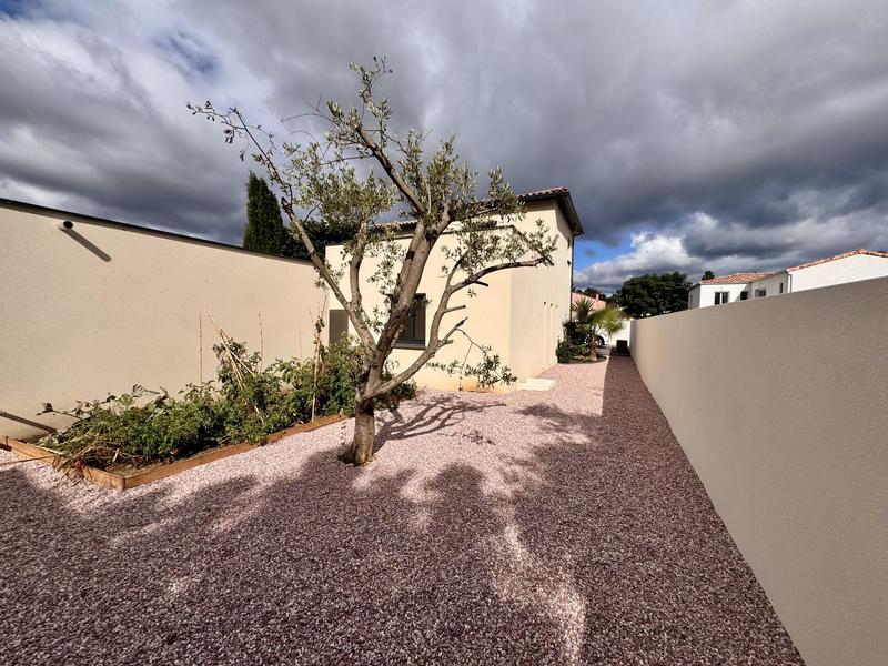 Maison contemporaine - 143 m² - 5 pièces