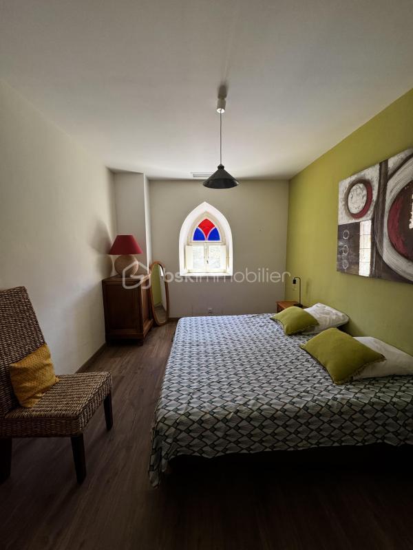 Maison en pierre - 208 m² - 7 pièces