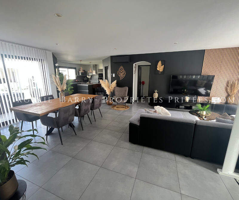 Maison - 137 m² - 5 pièces