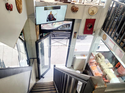 Fonds de commerce - Magasins - 75 m²