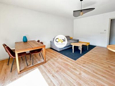 Appartement - 65 m² - 3 pièces