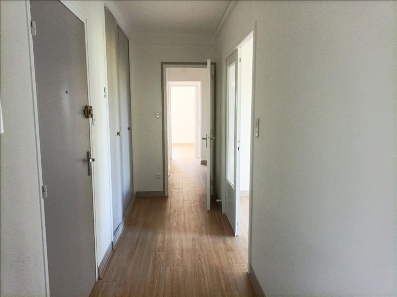 Appartement - 77 m² - 3 pièces