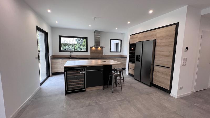 Maison - 94 m² - 4 pièces