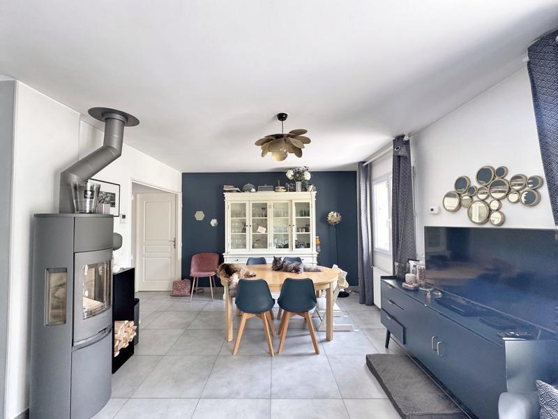 Maison - 110 m² - 5 pièces