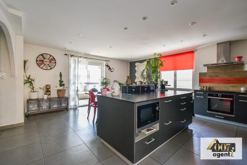 Maison - 149 m² - 7 pièces