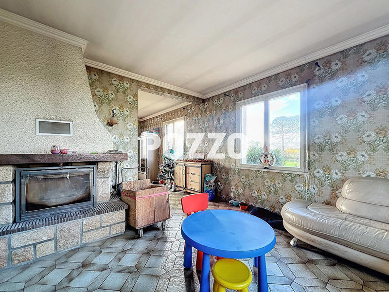 Maison - 148 m² - 6 pièces