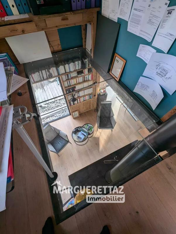 Châlet - 230 m² - 7 pièces