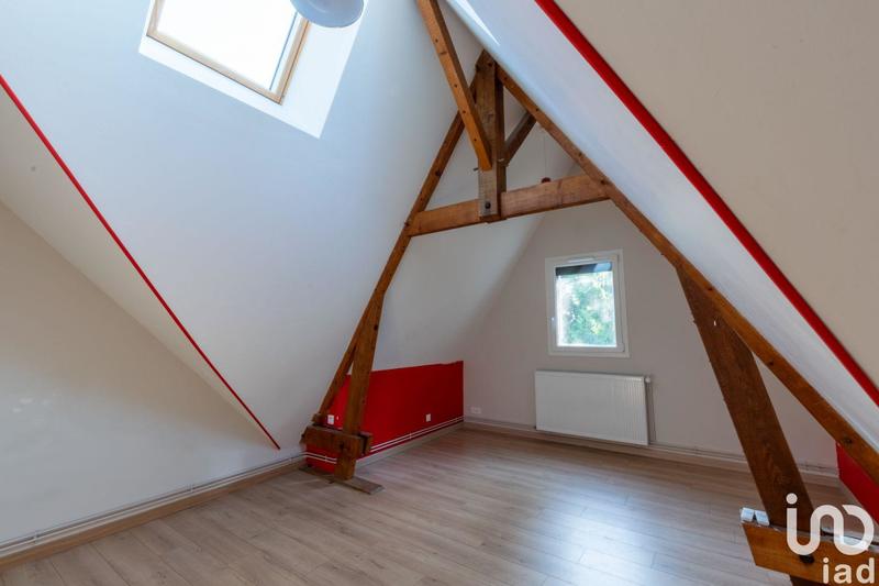 Maison - 210 m² - 8 pièces