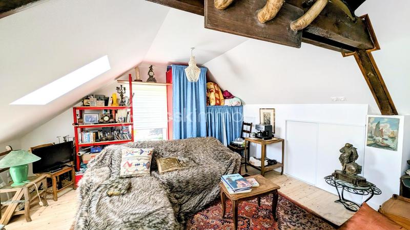 Maison en pierre - 140 m² - 6 pièces