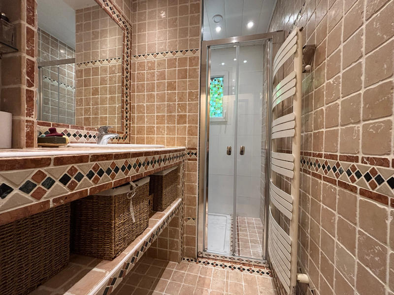 Maison - 192 m² - 6 pièces