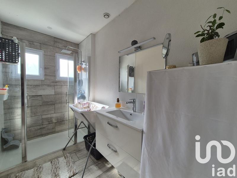 Maison - 92 m² - 5 pièces