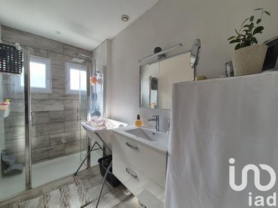 Maison - 92 m² - 5 pièces