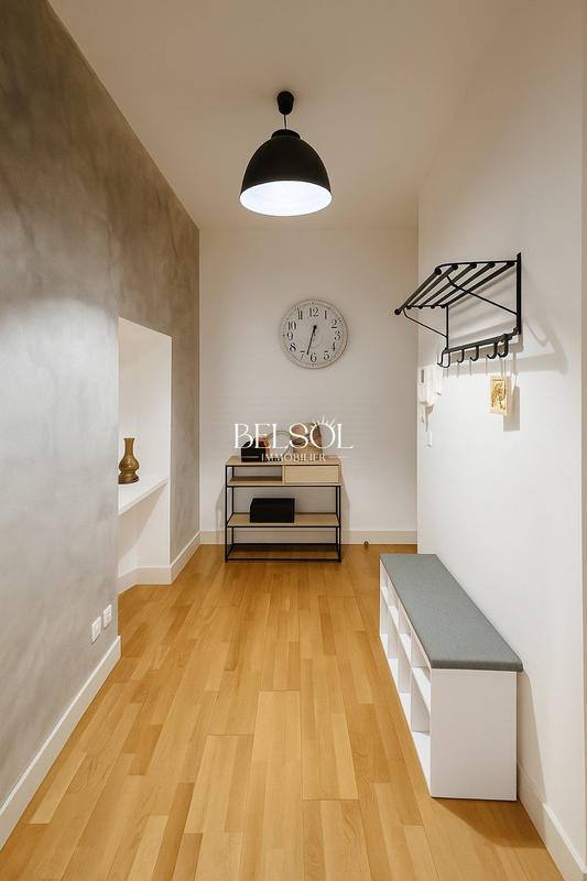 Appartement - 97 m² - 3 pièces