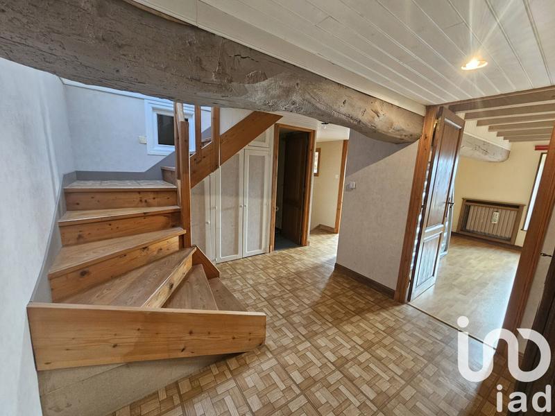 Maison - 143 m² - 6 pièces