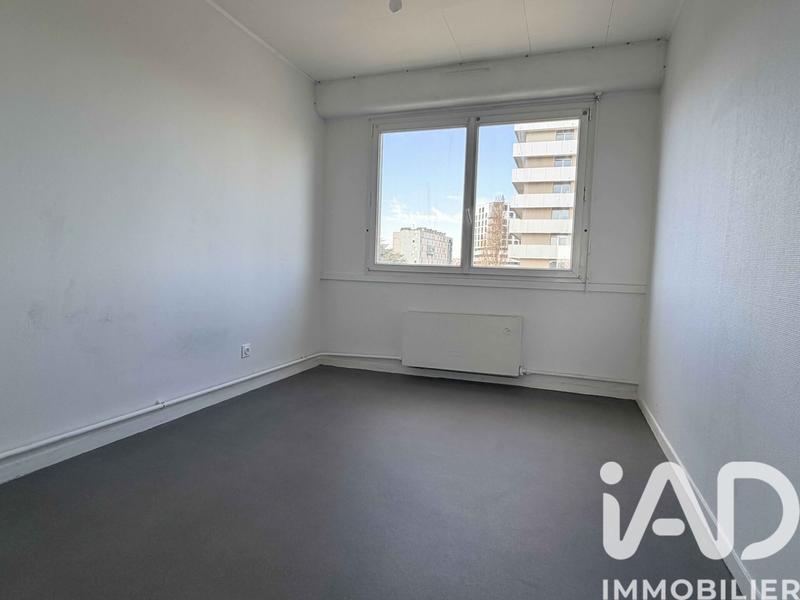Appartement - 82 m² - 4 pièces