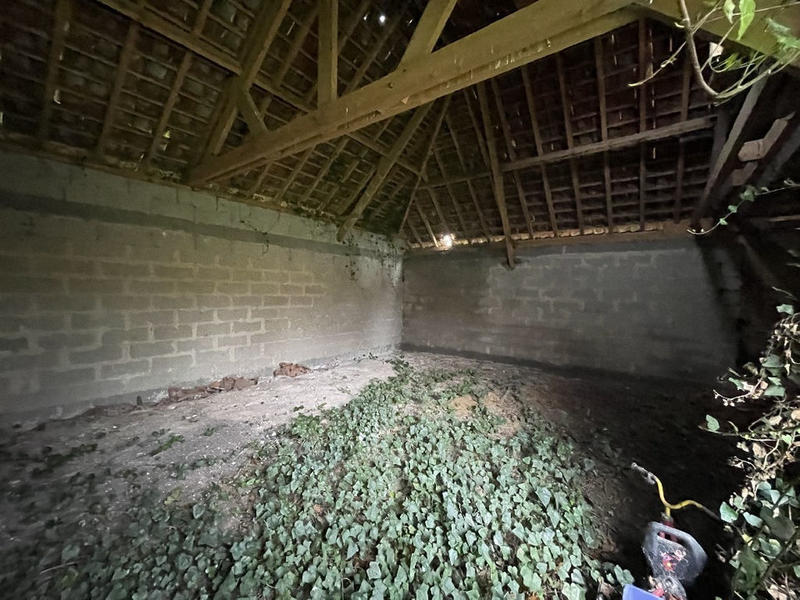 Corps de ferme - 280 m² - 9 pièces