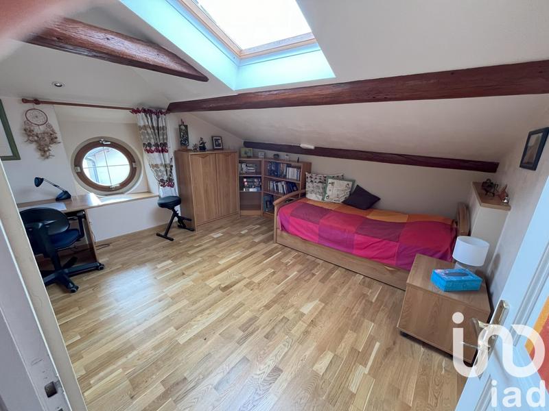 Maison - 189 m² - 9 pièces