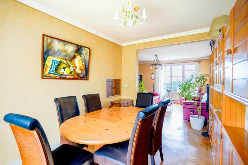 Maison - 137 m² - 7 pièces