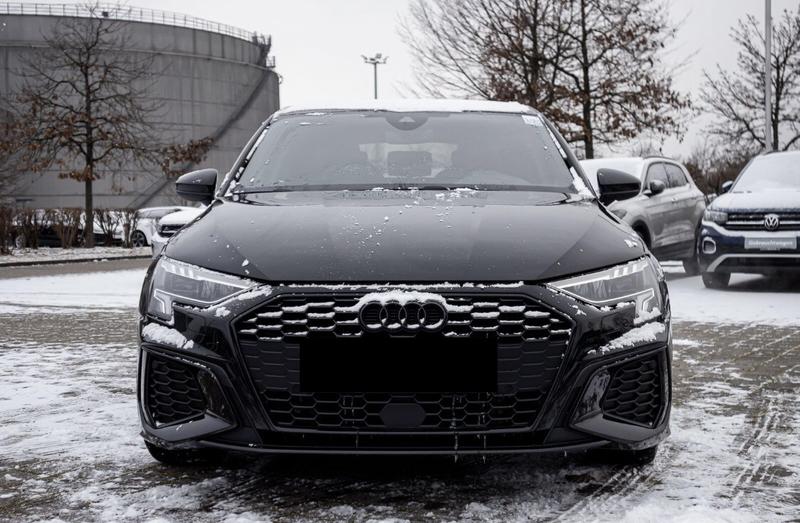 Audi A3 sportback 40 TFSIe s-Line 204 Hybride Rechargeable / Apple Carplay Android Auto Audio B&amp;O Coffre Elec Regulateur de Distance