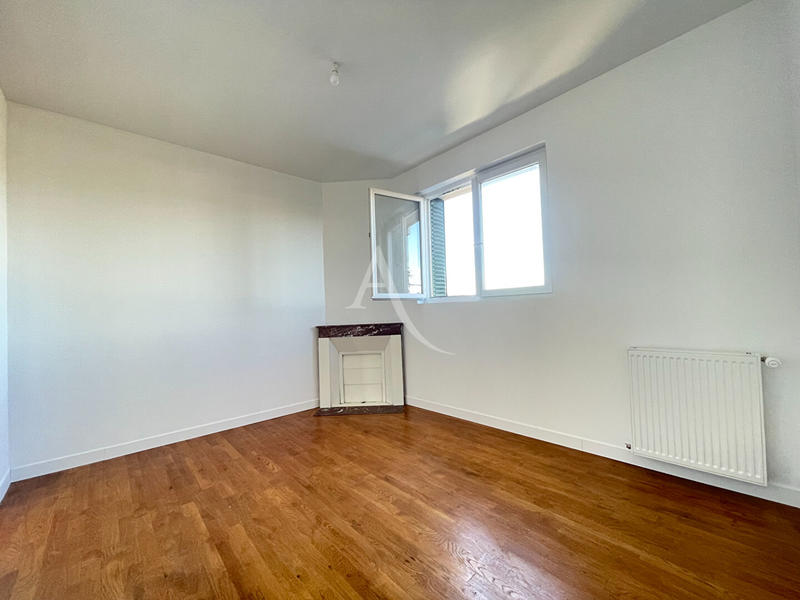 Maison - 85 m² - 5 pièces