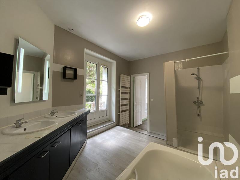 Maison - 159 m² - 6 pièces