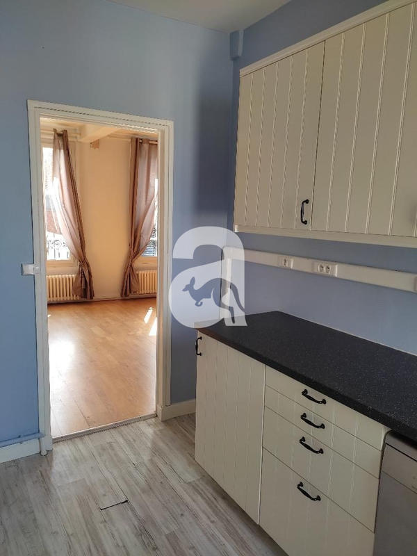 Duplex - 98 m² - 4 pièces