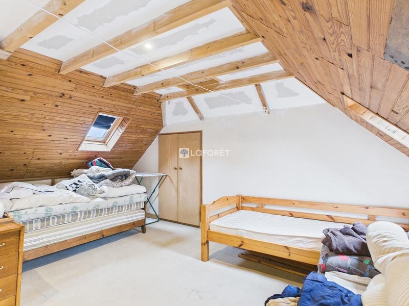 Maison - 80 m² - 5 pièces