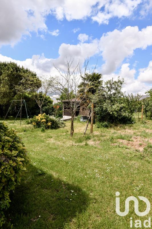 Maison - 213 m² - 8 pièces