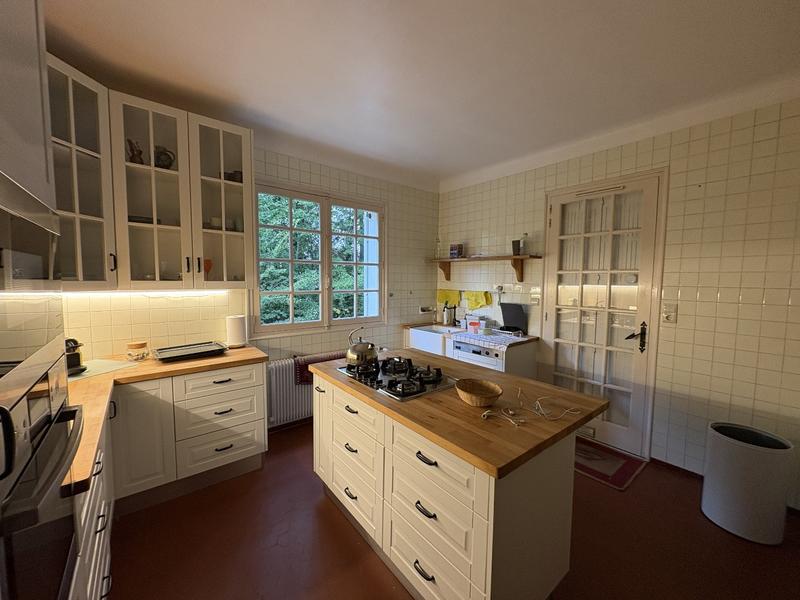 Villa - 165 m² - 8 pièces