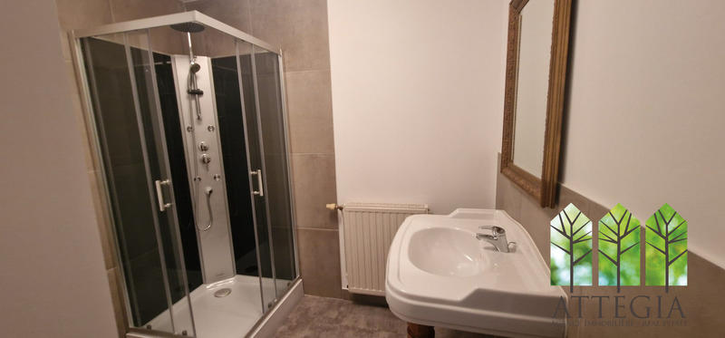 Maison - 99 m² - 4 pièces