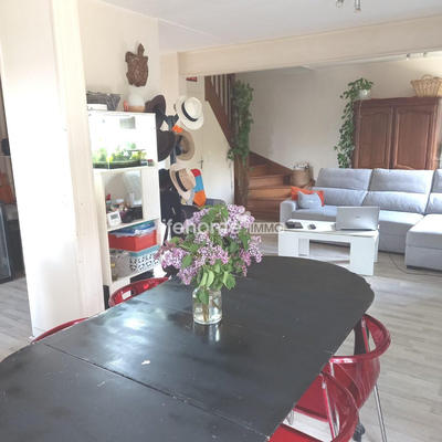 Maison - 79 m² - 3 pièces