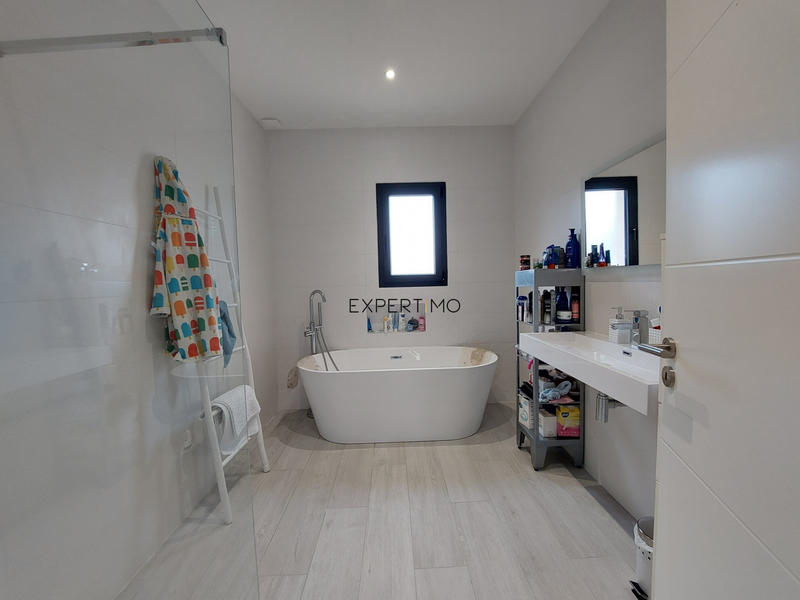 Villa - 158 m² - 4 pièces