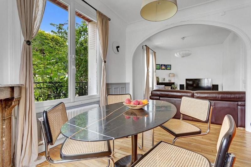 Maison - 102 m² - 5 pièces