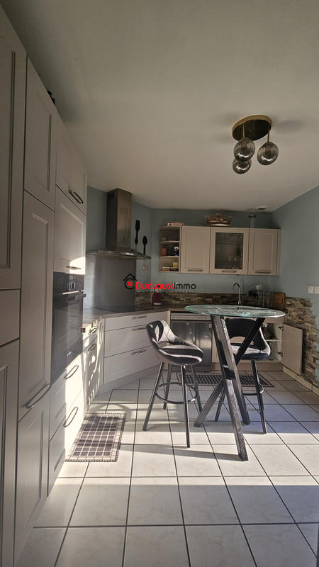 Maison - 120 m² - 6 pièces