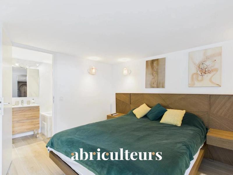 Maison ancienne - 227 m² - 7 pièces