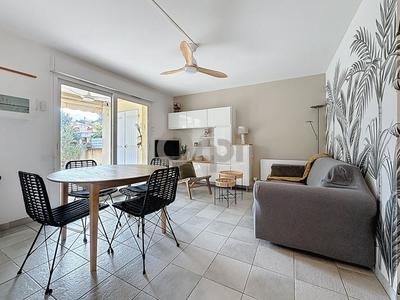 Appartement - 49 m² - 3 pièces